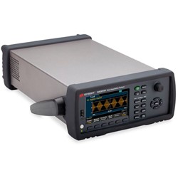 DAQ973A Multimeter von Keysight, Schrägansicht