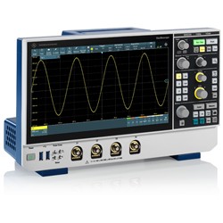 Serie MXO3 Oszilloskop von Rohde & Schwarz, Schrägansicht
