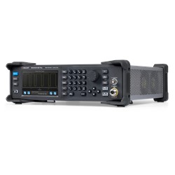SSG3032X -IQE Plus HF-Signalgenerator von Siglent